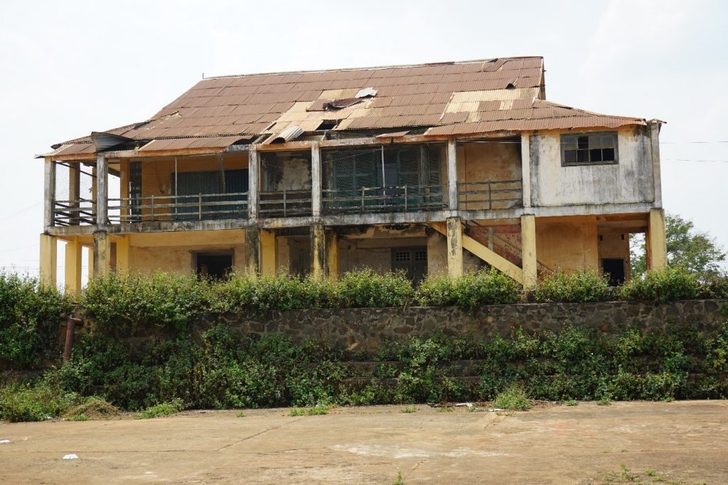 Đồn điền Roussi