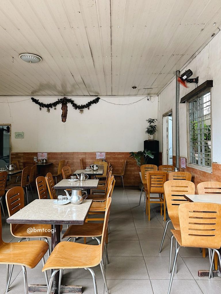 kem flanc yaourt cafe