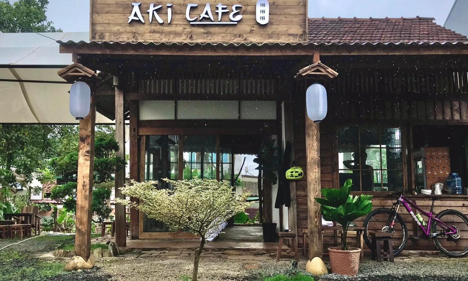 aki cafe