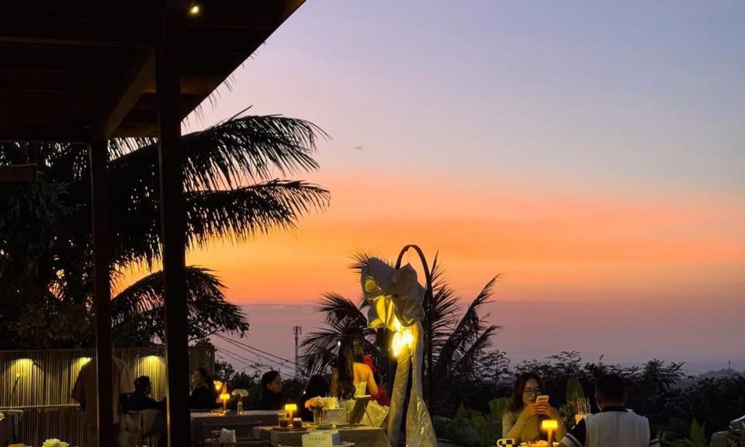 horizon cafe restaurant